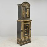 1717 7102 CUPBOARD